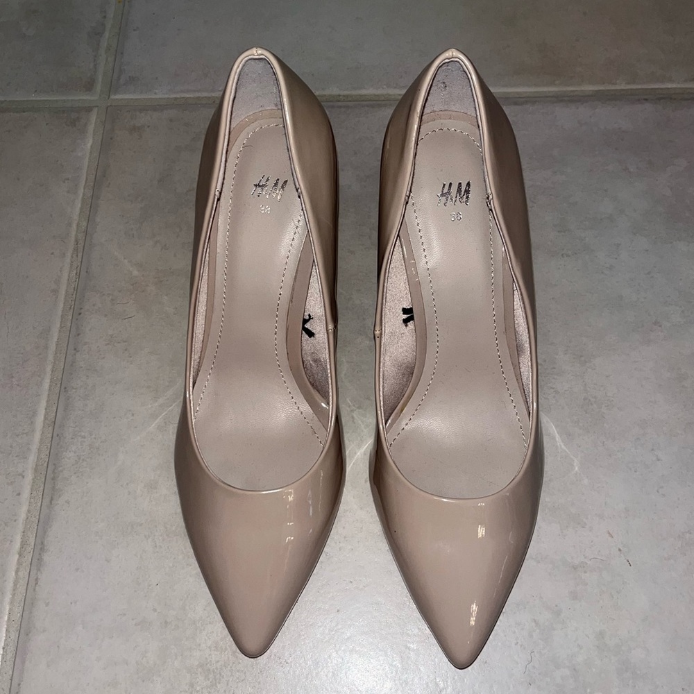 H&M tan heels womens size 38